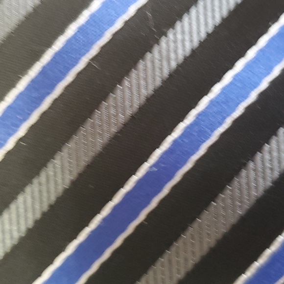 JF J. Ferrar necktie - Picture 3 of 5